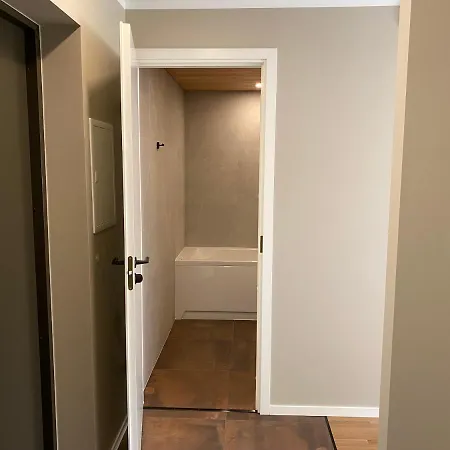 Modern Smuuli Kuressaare