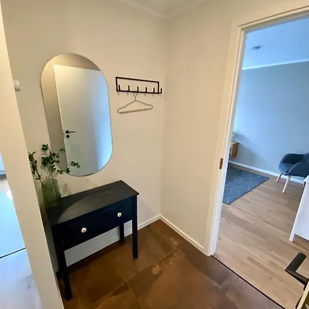 Modern Smuuli * Kuressaare