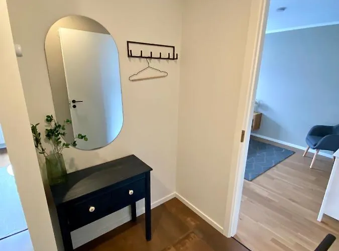 Modern Smuuli * Kuressaare